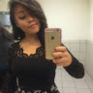 Meet your Posher, Alexandra